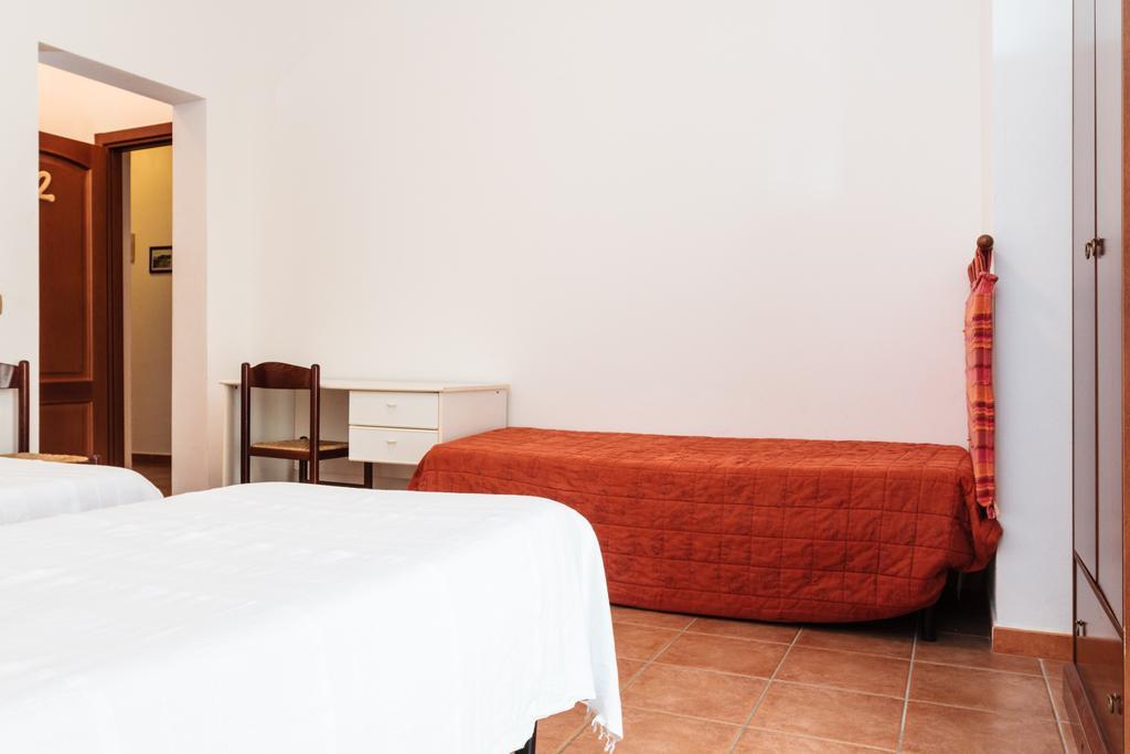 La Mezzanella Guesthouse Porto Torres Room photo